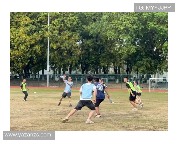 成都飞盘队灵活性变革引发热议探索新战术与团队协作的未来发展